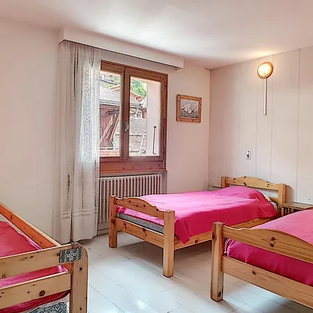 : 7 Pers Avec Balcons, Animaux Admis, Parking - Fr-1-818-2 Appartement La Clusaz